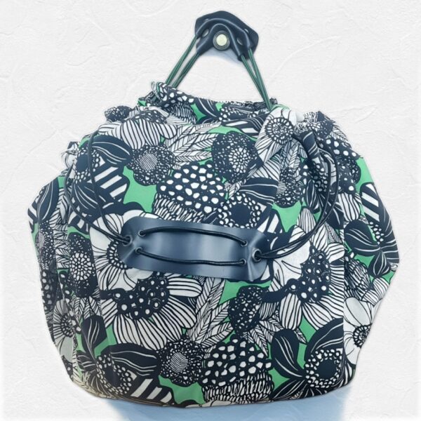 【大阪・関西万博 展示モデル／オムツパック】ふロップ