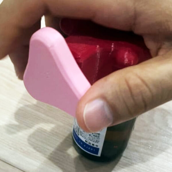 オープナー自助具【小さめのペットボトルのフタから小瓶まで片手であけられる】